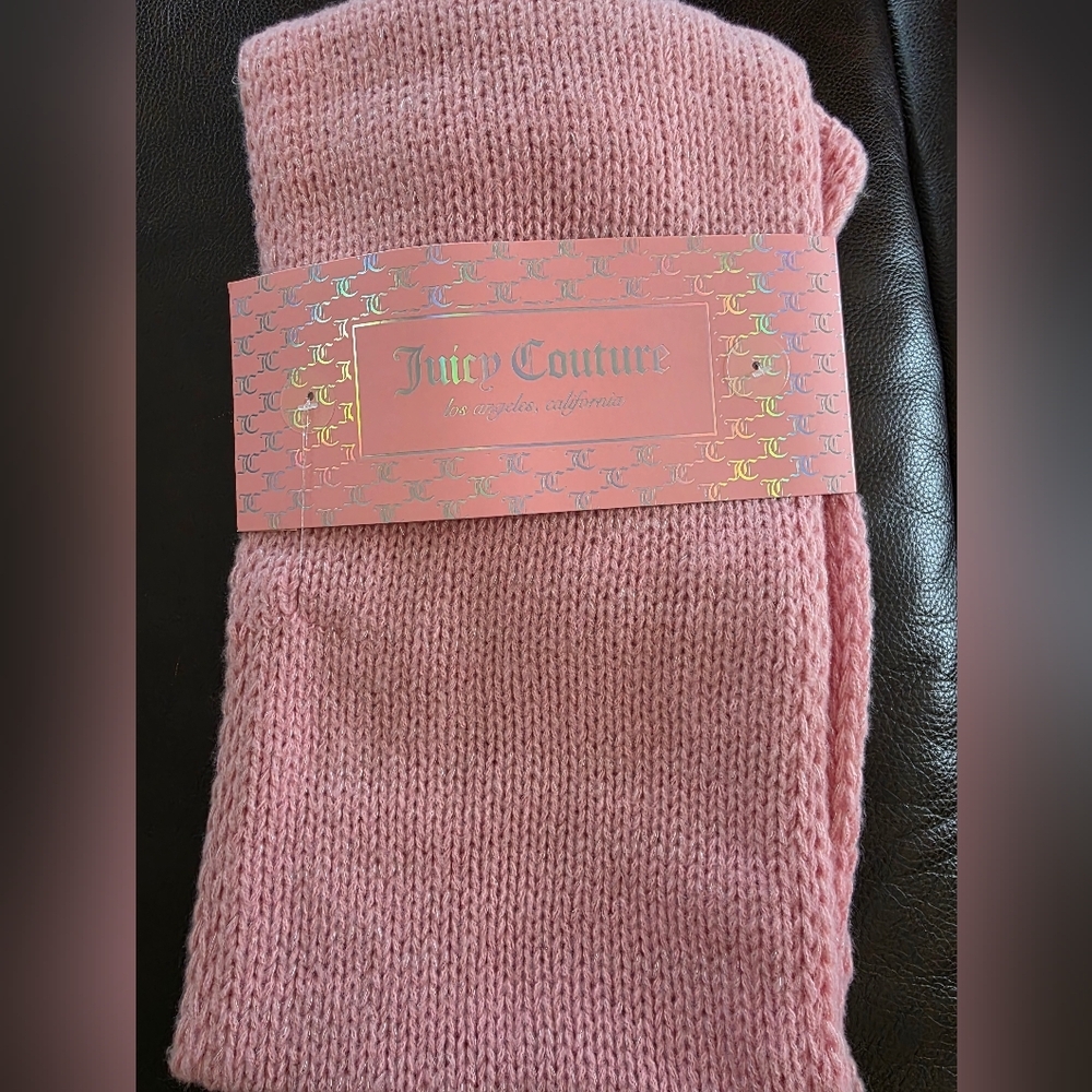 Juicy Couture 3PC Winter Gift Set Scarf, Hat And Gloves With Embellished Logo - Picture 4 of 7